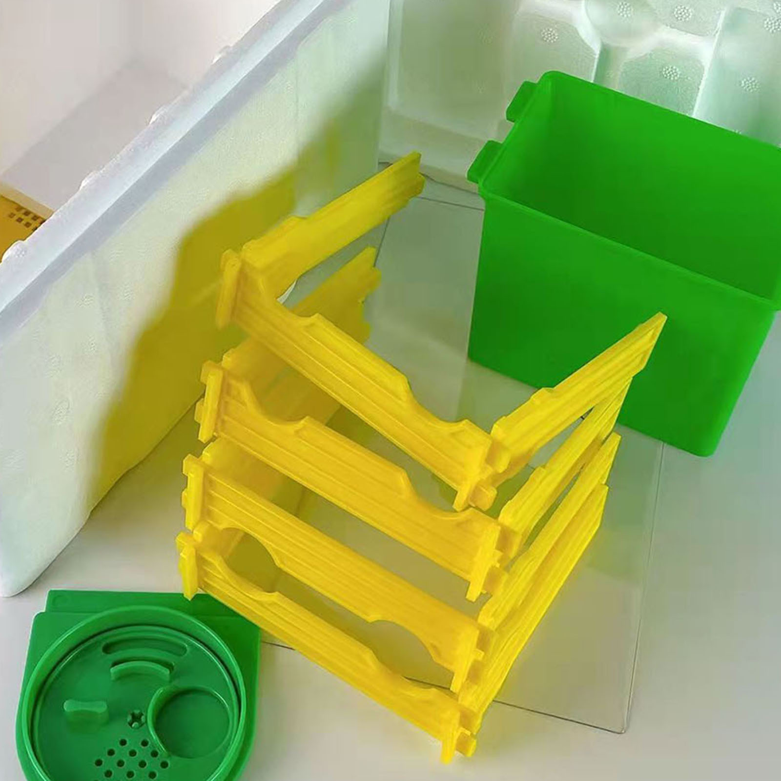ชุดเลี้ยงนางพญาผึ้ง ระบบเพาะเล - Essential Gardening Tools บทวิจารณ์และราคา